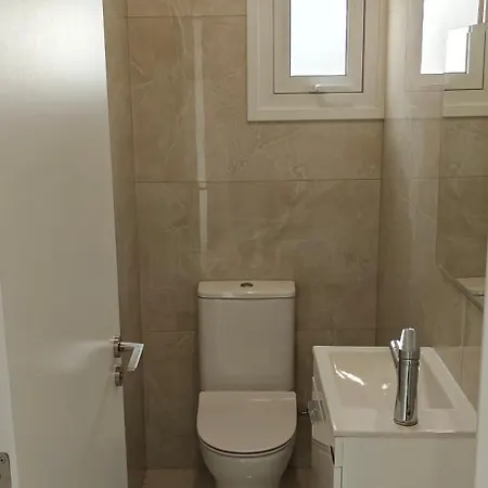 Two-Bedroom Luxury Apartment Paralimni Exterior photo